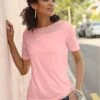 Blouse Manches Courtes Avec Encolure Soignée 9 Blouse Manches Courtes Avec Encolure Soignée -Womens Clothing Soldes Boutique 013.00BB4.574 137.005.u